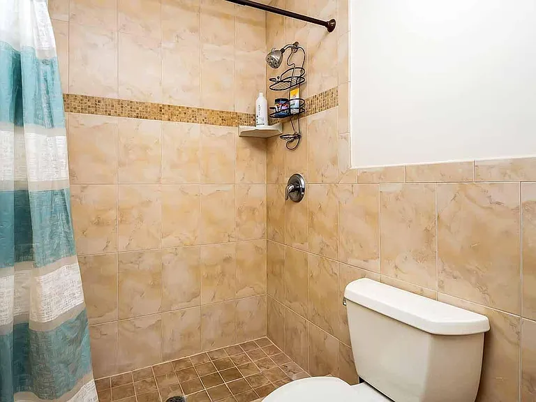 630 Valley Brook Ave #19 — Photo 16
