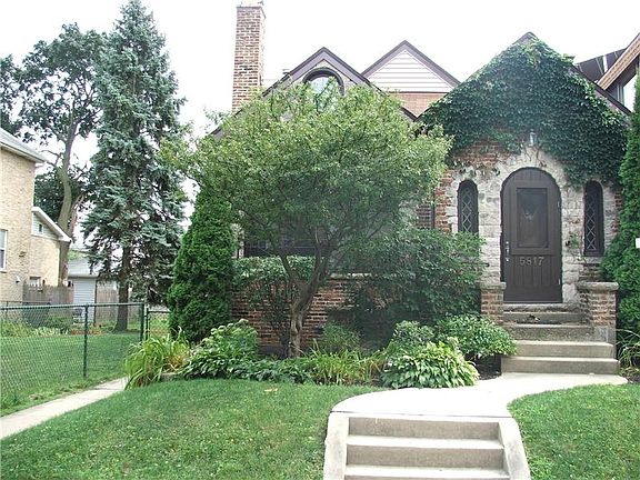 4th image of 5817 Capulina Ave