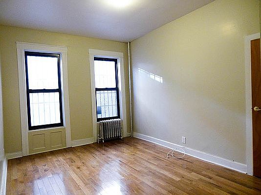 2nd image of 1473 Pacific St APT 3