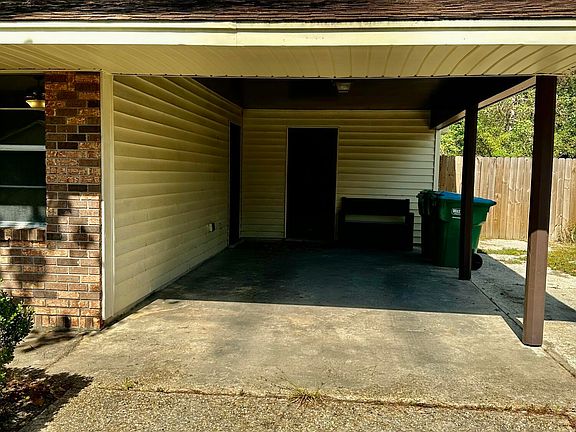 4th image of 2703 E David Dr