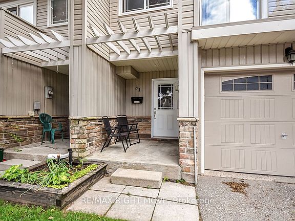 2nd image of 12 Lankin Blvd #31