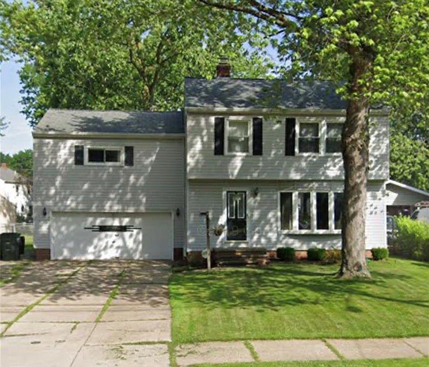 1st image of 30521 Willowick Dr