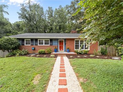 2618 Alderney Ln, Winston Salem, NC, 27103
