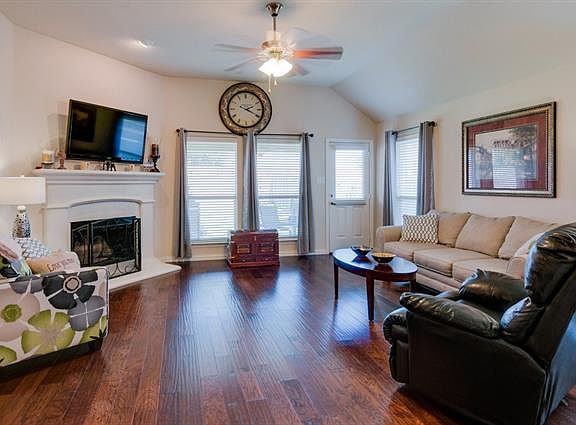 2nd image of 6900 San Luis Trl