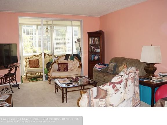 4th image of 6005 Del Lago Cir APT 101