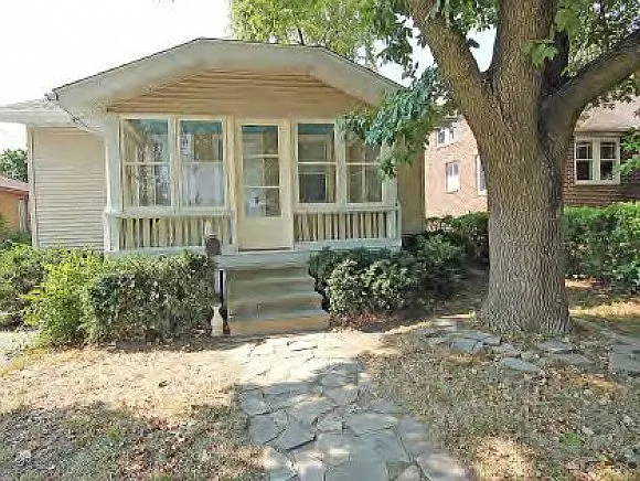 717 S 22nd St photo 1