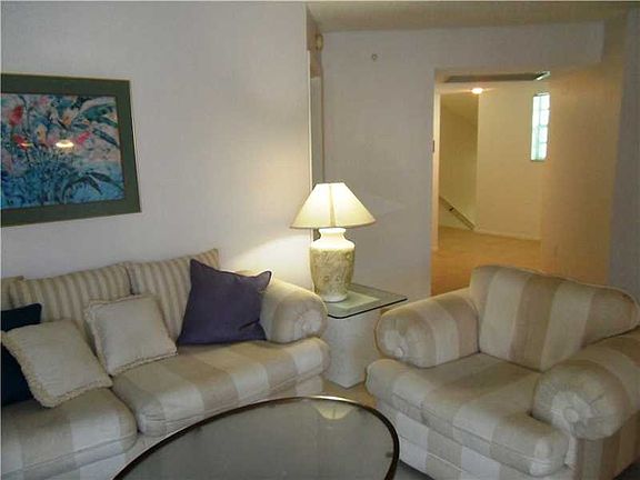 2nd image of 2636 SE 20th Ct #205-C