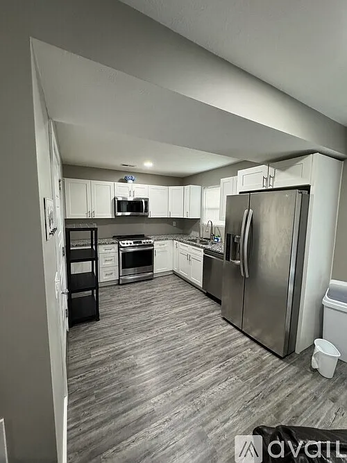 3 bed, 2.5 bath, $2,000 — Photo 1