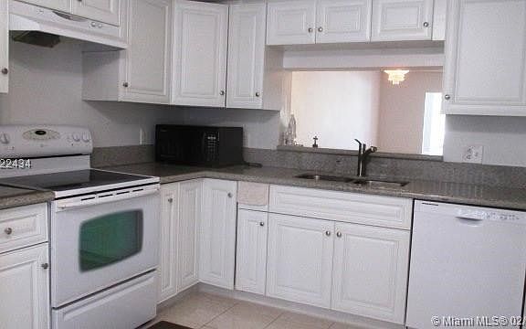 4th image of 13455 SW 16th Ct APT 202F