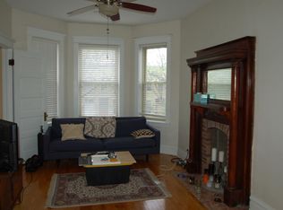 1874 N Leavitt St FL 3, Chicago, IL 60647