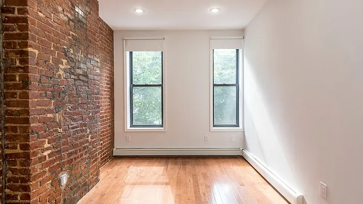Rented by Nooklyn NYC LLC | media 10