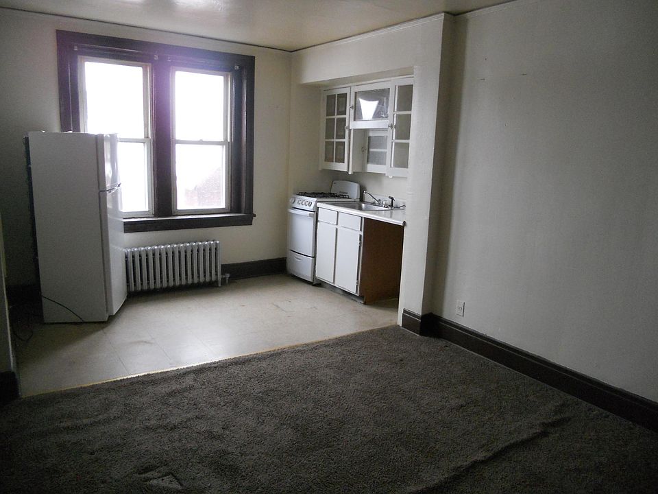 1st image of 520 Virginia St APT 32