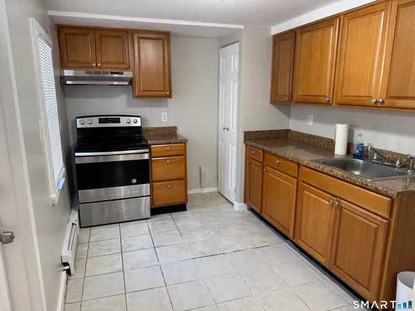 44 Union St #1, Norwich, CT 06360