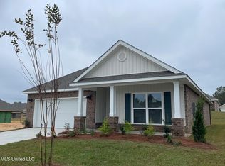 17772 Kelso Dr, Diberville, MS 39540