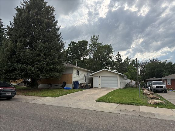 4th image of 422-424 46th St S