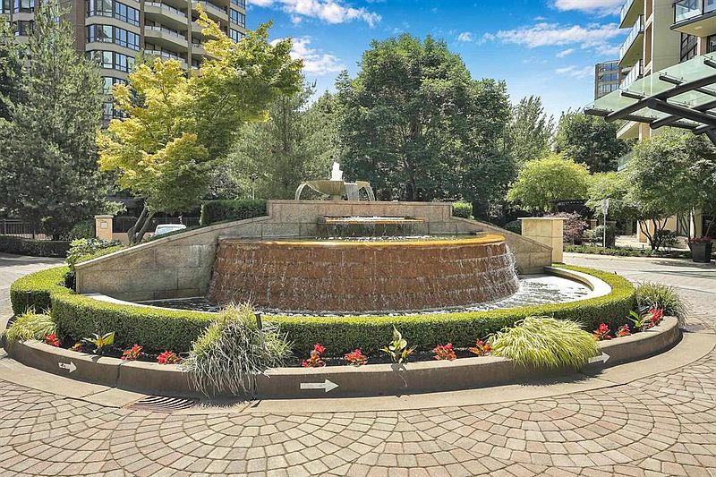 Burnaby Apartment for rent - 2 Bedrooms — photo 23