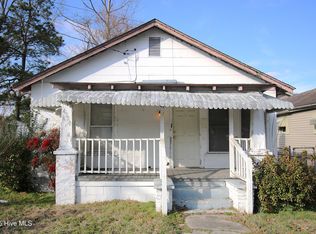 4320 Wallace St, Farmville, NC 27828