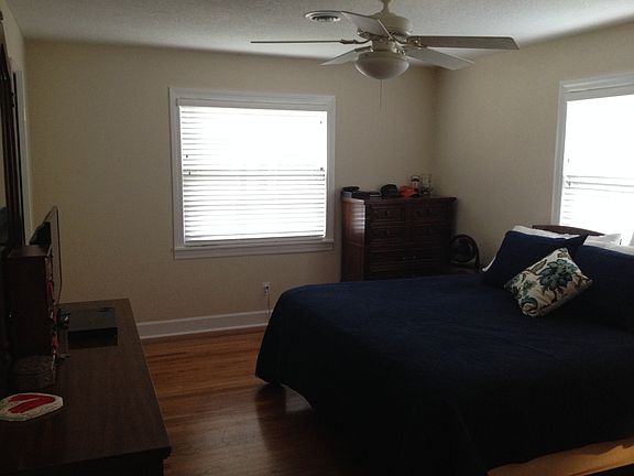 3rd image of 51 Olive St
