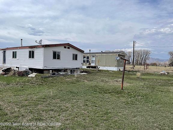 5th image of 250 Wyman Ave