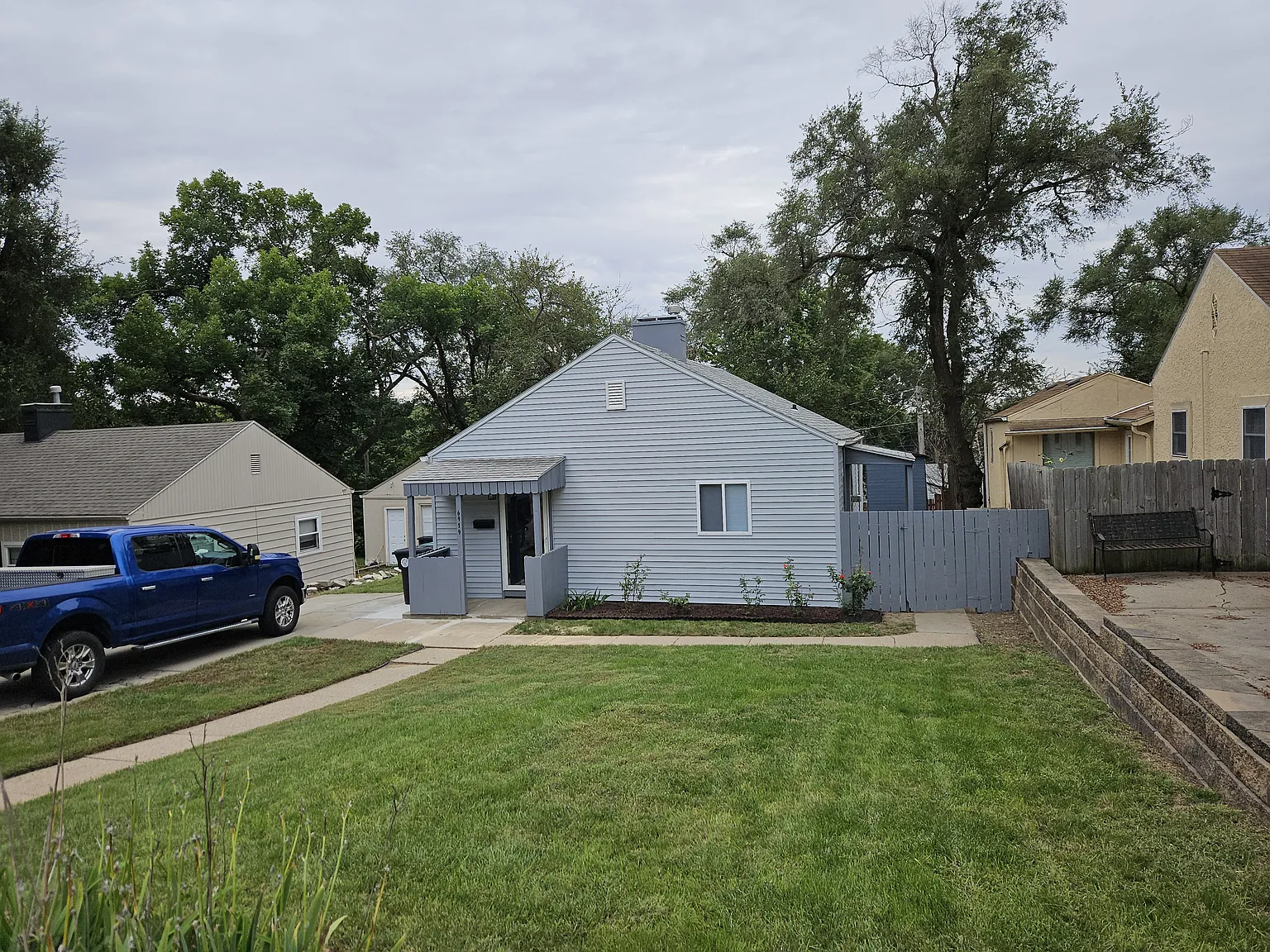 2 bed, 768 sqft, $1,250 — Photo 2