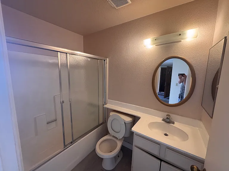 720 Orange Grove Ave #16 — Photo 5