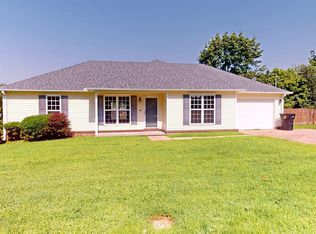 983 Sir James Ave, Dyersburg, TN 38024