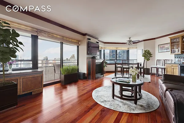 Sold by Compass | media 1