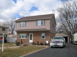 7130 W 127th St, Palos Heights, IL 60463