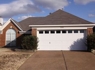 1404 Bayberry Hill Dr, Cordova, TN 38018