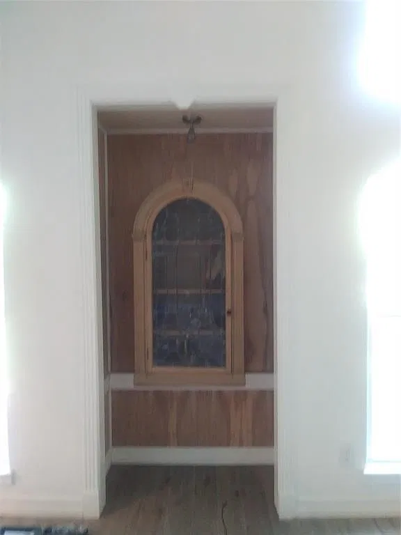 3 bed, 2.0 bath, 1500 sqft, $1,960 — Photo 1