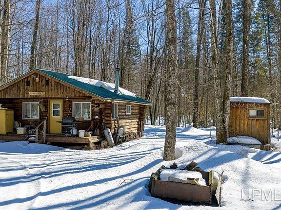 3rd image of Off North Rd