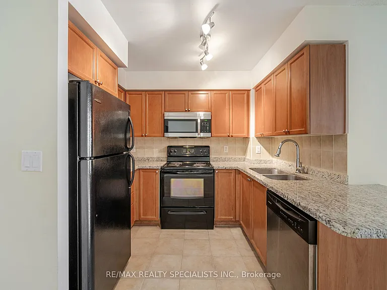 4090 Living Arts Dr #711 — Photo 12