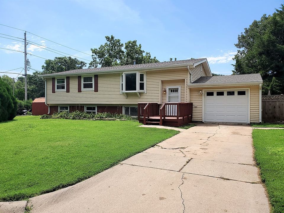 1024 N 5th St, Salina, KS 67401 Zillow