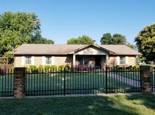 700 S 4th St, Eufaula, OK 74432