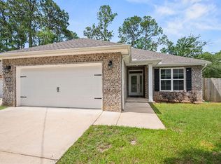 2 Marty Ln, Fort Walton Beach, FL 32547
