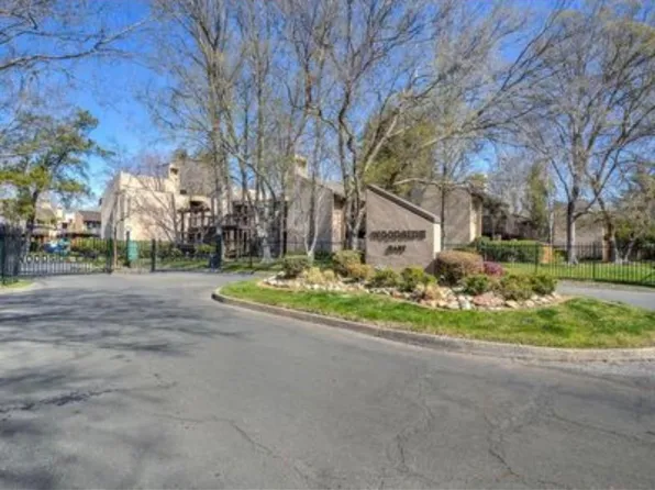 737 Woodside Ln E Unit 9, Sacramento, CA 95825