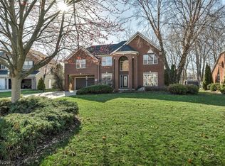 2424 Kenwyn Blvd, Avon, OH 44011
