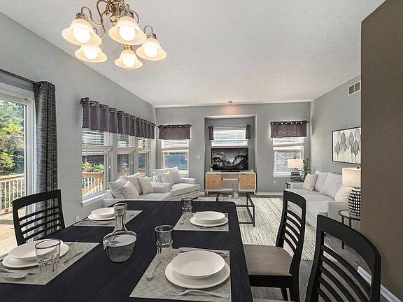 3rd image of 1371 Spinnaker Ct