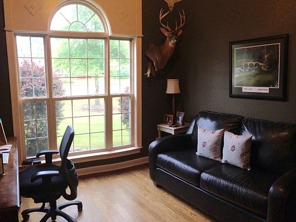 3rd image of 1320 Nature Way Dr