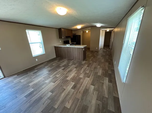 1505 Nancys Dr, Darlington, SC 29532