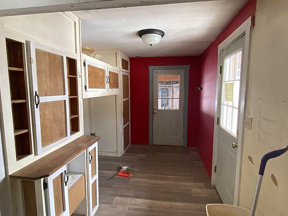 4th image of 29 Hazen Notch Road