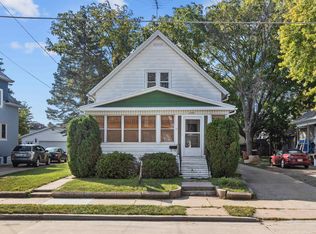 1509 Liberty St, Oshkosh, WI 54901