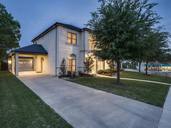 2nd image of 1421 Virginia Pl