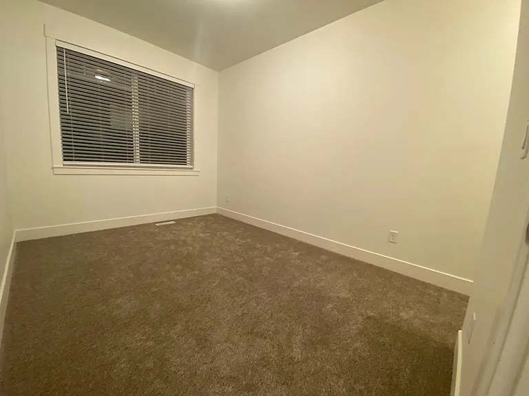 416 S 3 W — Photo 31