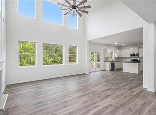 881 Springs Crest Dr, Dallas, GA 30157