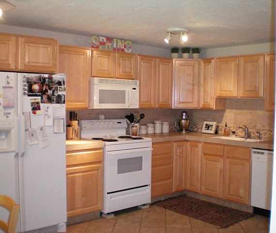 1st image of 4018 S Vernon Cir APT C
