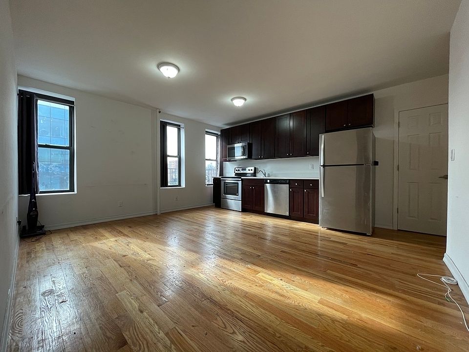 1st image of 23-05 30th Ave #D4