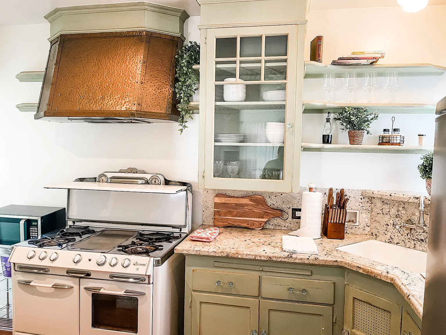 1 bed, 575 sqft, $2,600 — Photo 4