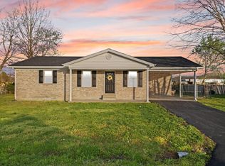 80 Westview Dr, Stanton, KY 40380
