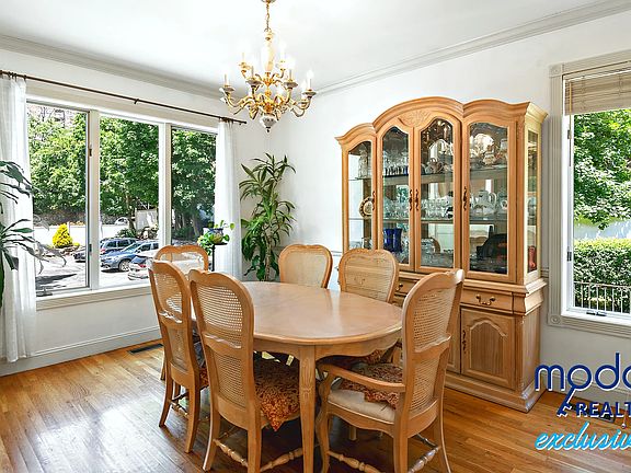 5th image of 595 W 239th St APT A1